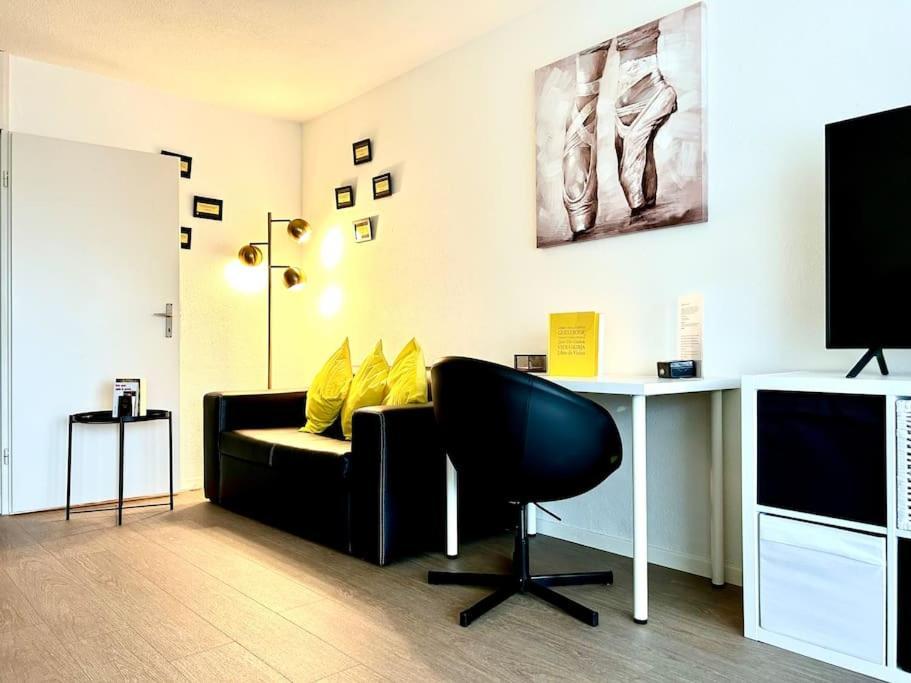 Little Penthouse **** Διαμέρισμα Dietikon Εξωτερικό φωτογραφία